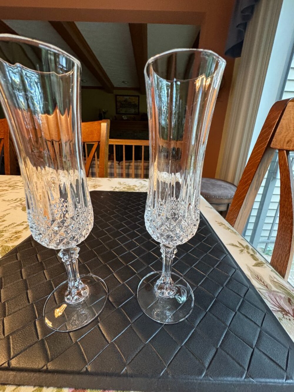 Set of 2 Cristal D’Arques Longchamp Handout Crystal Champagne Flutes